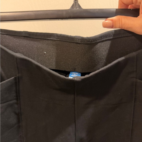 Old Navy Black Wide-Leg Women's Pants - Picture 3 of 4